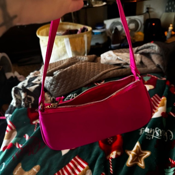 Hot pink shoulder bag - Picture 3 of 4